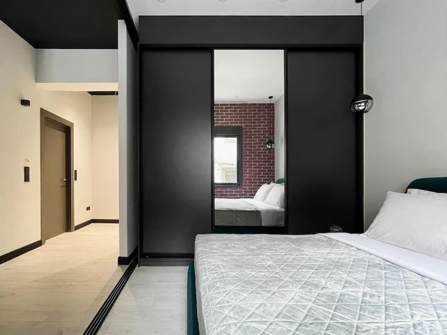 Lucky New Home #01 Vipgreece アテネ エクステリア 写真